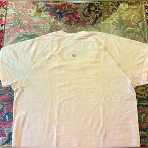 lululemon Swiftly Tech shirt (size 8) cream/beige color